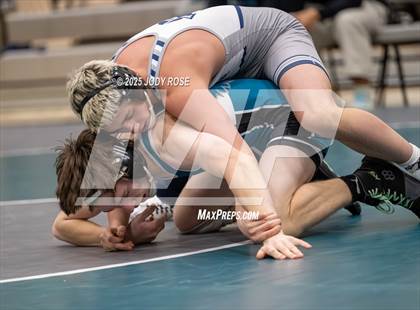 Thumbnail 1 in Farmington vs Syracuse photogallery.
