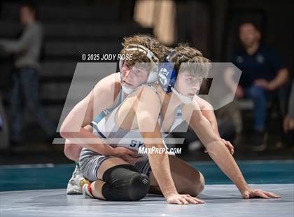 Thumbnail 3 in Farmington vs Syracuse photogallery.