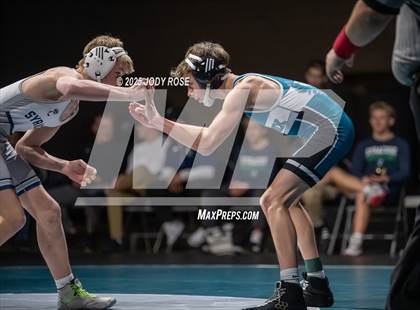 Thumbnail 2 in Farmington vs Syracuse photogallery.