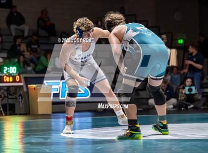 Thumbnail 3 in Farmington vs Syracuse photogallery.