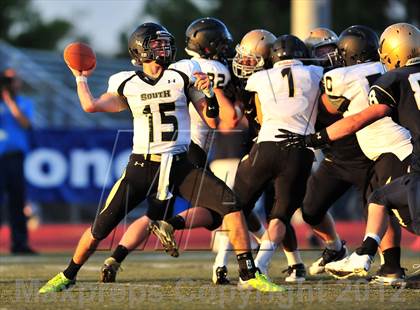 Thumbnail 3 in South @ Vista Murrieta photogallery.