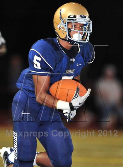 Thumbnail 1 in South @ Vista Murrieta photogallery.