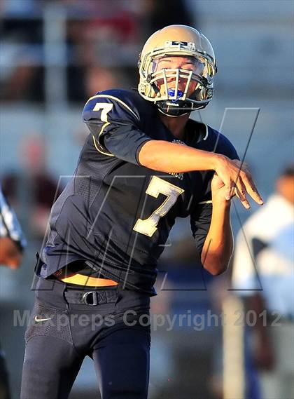 Thumbnail 1 in South @ Vista Murrieta photogallery.