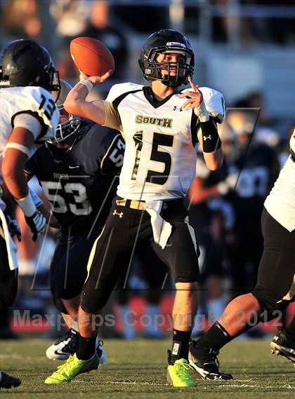Thumbnail 1 in South @ Vista Murrieta photogallery.