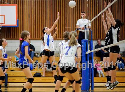 Thumbnail 2 in Woodcreek @ Rocklin photogallery.