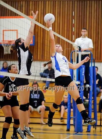 Thumbnail 2 in Woodcreek @ Rocklin photogallery.