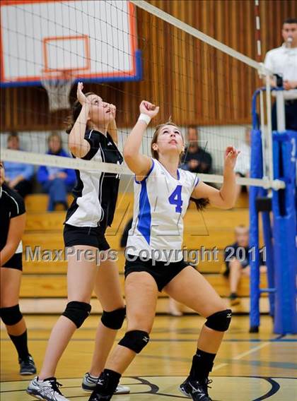 Thumbnail 3 in Woodcreek @ Rocklin photogallery.