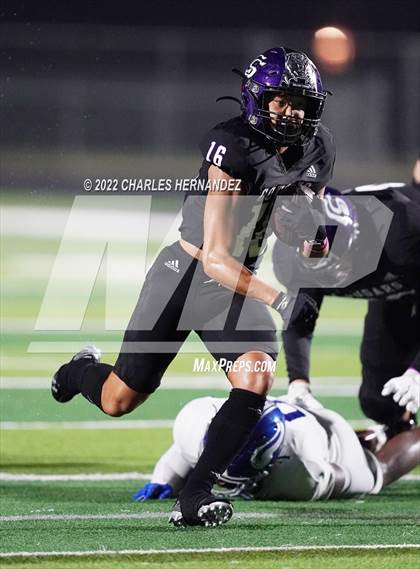 Thumbnail 3 in Nolan Catholic @ College Station photogallery.