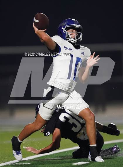 Thumbnail 3 in Nolan Catholic @ College Station photogallery.