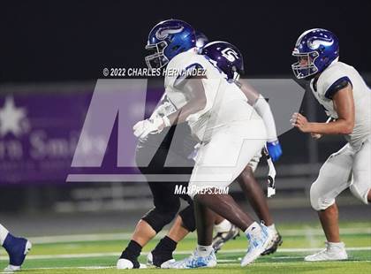 Thumbnail 3 in Nolan Catholic @ College Station photogallery.