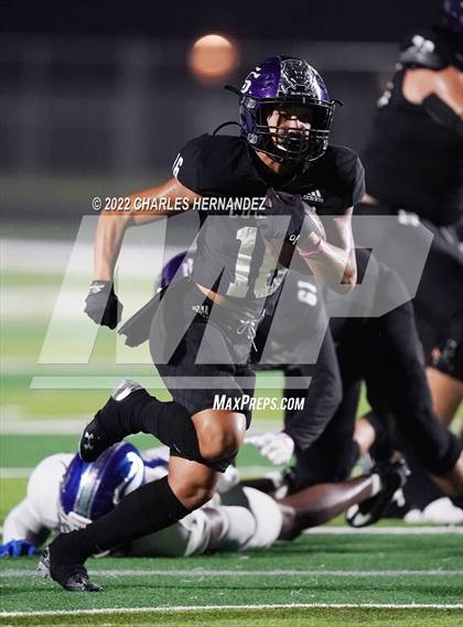 Thumbnail 1 in Nolan Catholic @ College Station photogallery.