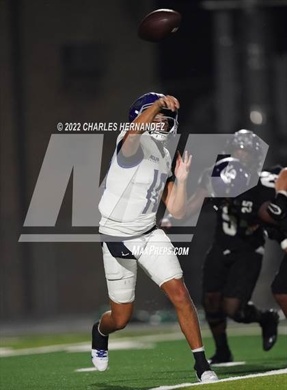 Thumbnail 3 in Nolan Catholic @ College Station photogallery.