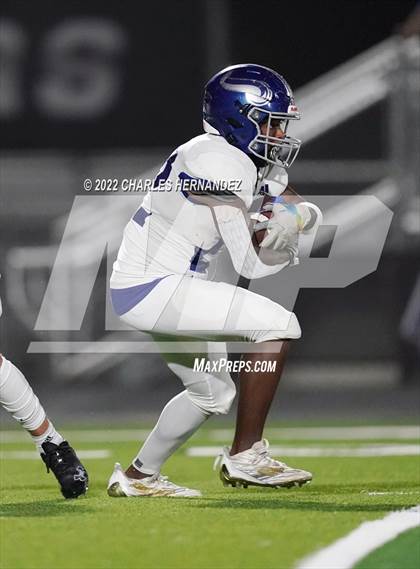 Thumbnail 1 in Nolan Catholic @ College Station photogallery.