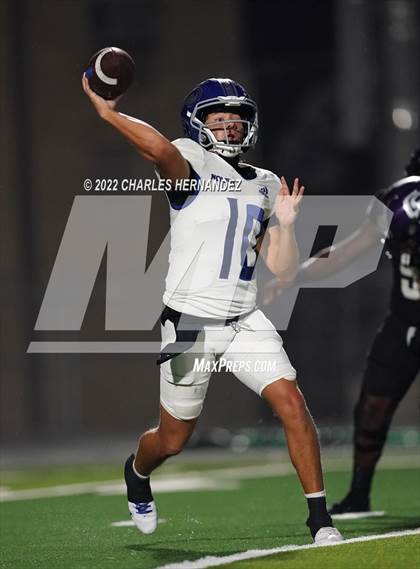 Thumbnail 2 in Nolan Catholic @ College Station photogallery.