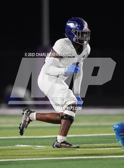 Thumbnail 3 in Nolan Catholic @ College Station photogallery.
