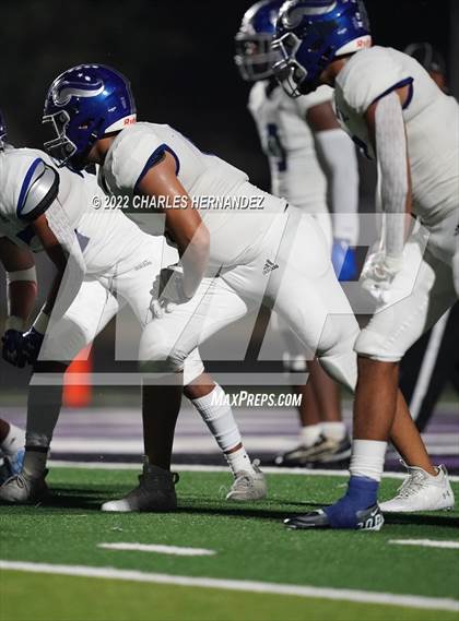 Thumbnail 1 in Nolan Catholic @ College Station photogallery.