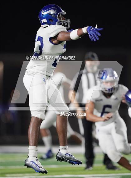 Thumbnail 3 in Nolan Catholic @ College Station photogallery.