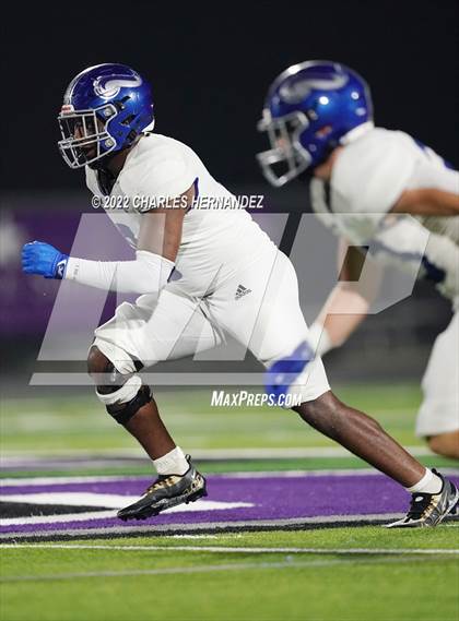 Thumbnail 1 in Nolan Catholic @ College Station photogallery.