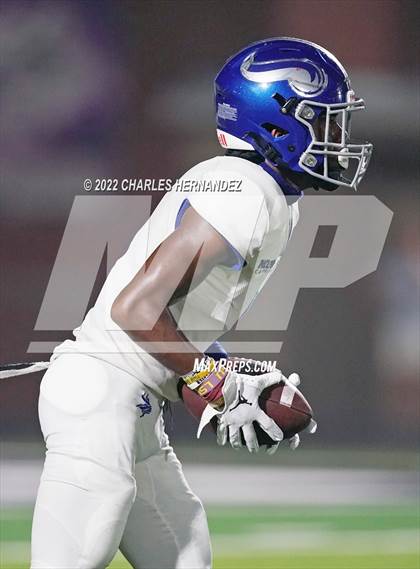 Thumbnail 2 in Nolan Catholic @ College Station photogallery.