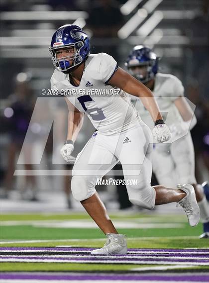 Thumbnail 1 in Nolan Catholic @ College Station photogallery.