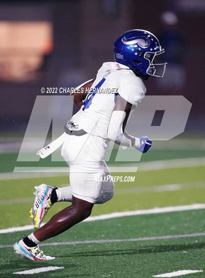 Thumbnail 1 in Nolan Catholic @ College Station photogallery.