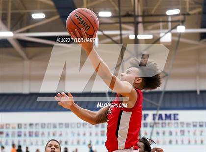 Thumbnail 2 in Pike vs. Decatur Central (IHSAA 4A Sectional 11 semi-final) photogallery.