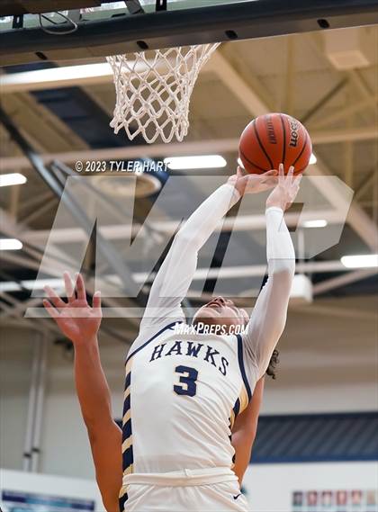 Thumbnail 1 in Pike vs. Decatur Central (IHSAA 4A Sectional 11 semi-final) photogallery.