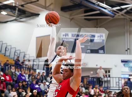 Thumbnail 2 in Pike vs. Decatur Central (IHSAA 4A Sectional 11 semi-final) photogallery.