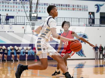 Thumbnail 3 in Pike vs. Decatur Central (IHSAA 4A Sectional 11 semi-final) photogallery.