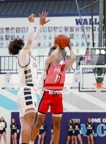 Thumbnail 1 in Pike vs. Decatur Central (IHSAA 4A Sectional 11 semi-final) photogallery.
