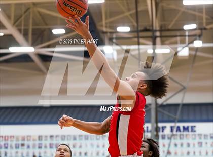 Thumbnail 1 in Pike vs. Decatur Central (IHSAA 4A Sectional 11 semi-final) photogallery.
