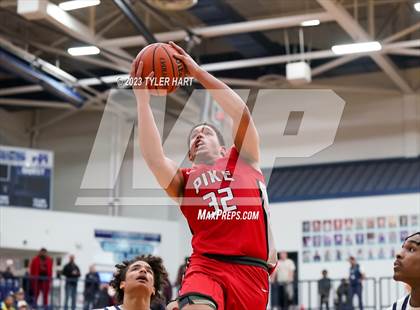 Thumbnail 2 in Pike vs. Decatur Central (IHSAA 4A Sectional 11 semi-final) photogallery.