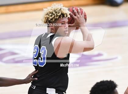 Thumbnail 3 in Comenius School vs Carmel Christian (Hickory Tavern/Chick-fil-A Blakeney Classic) photogallery.