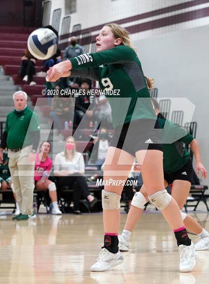 Thumbnail 2 in Lexington vs. Franklin (UIL 3A Bi-District Playoff) photogallery.