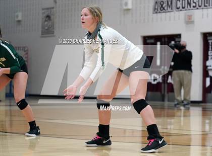 Thumbnail 2 in Lexington vs. Franklin (UIL 3A Bi-District Playoff) photogallery.
