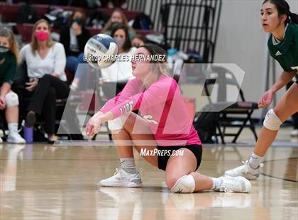 Thumbnail 2 in Lexington vs. Franklin (UIL 3A Bi-District Playoff) photogallery.