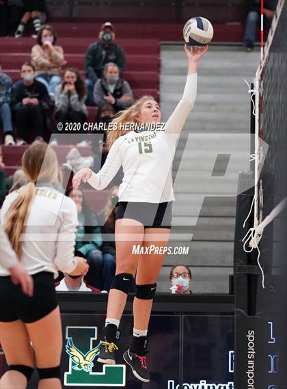 Thumbnail 1 in Lexington vs. Franklin (UIL 3A Bi-District Playoff) photogallery.