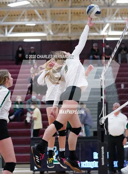 Thumbnail 1 in Lexington vs. Franklin (UIL 3A Bi-District Playoff) photogallery.