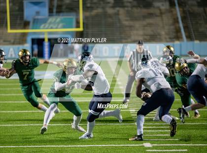 Thumbnail 2 in Cardinal Gibbons vs. Grimsley (1 of 2 - NCHSAA 4A Final - the Game) photogallery.