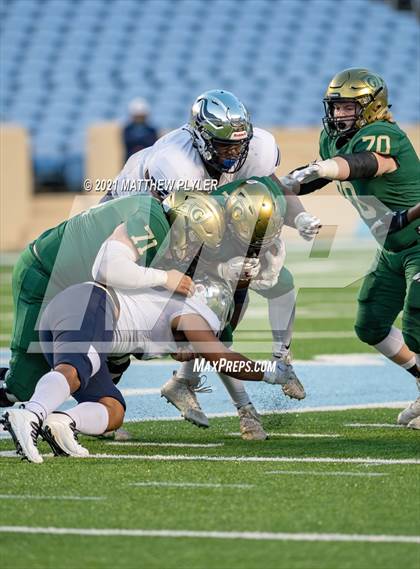 Thumbnail 1 in Cardinal Gibbons vs. Grimsley (1 of 2 - NCHSAA 4A Final - the Game) photogallery.