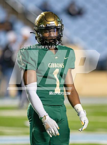 Thumbnail 1 in Cardinal Gibbons vs. Grimsley (1 of 2 - NCHSAA 4A Final - the Game) photogallery.