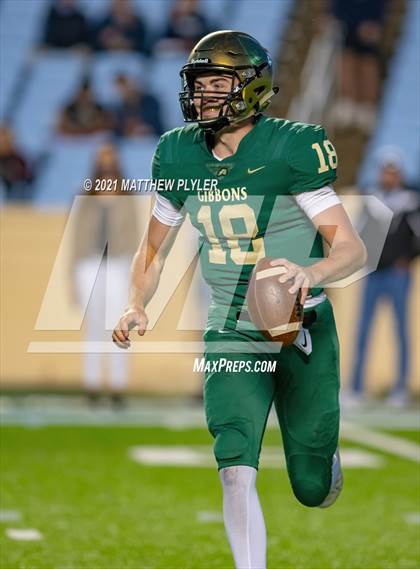 Thumbnail 2 in Cardinal Gibbons vs. Grimsley (1 of 2 - NCHSAA 4A Final - the Game) photogallery.