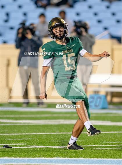 Thumbnail 1 in Cardinal Gibbons vs. Grimsley (1 of 2 - NCHSAA 4A Final - the Game) photogallery.