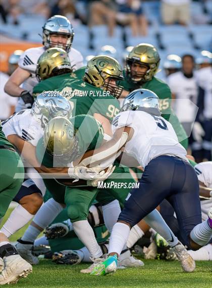 Thumbnail 3 in Cardinal Gibbons vs. Grimsley (1 of 2 - NCHSAA 4A Final - the Game) photogallery.