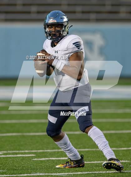 Thumbnail 2 in Cardinal Gibbons vs. Grimsley (1 of 2 - NCHSAA 4A Final - the Game) photogallery.