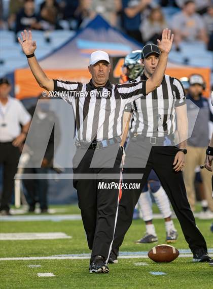 Thumbnail 3 in Cardinal Gibbons vs. Grimsley (1 of 2 - NCHSAA 4A Final - the Game) photogallery.