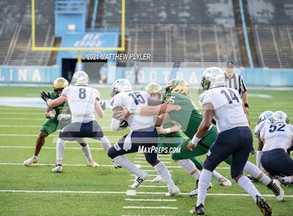 Thumbnail 1 in Cardinal Gibbons vs. Grimsley (1 of 2 - NCHSAA 4A Final - the Game) photogallery.