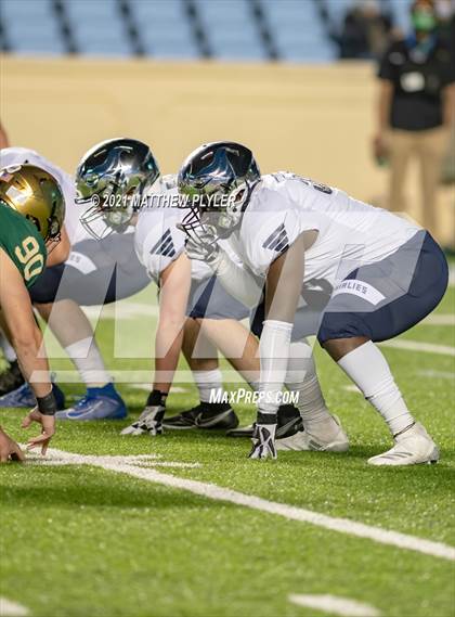 Thumbnail 2 in Cardinal Gibbons vs. Grimsley (1 of 2 - NCHSAA 4A Final - the Game) photogallery.