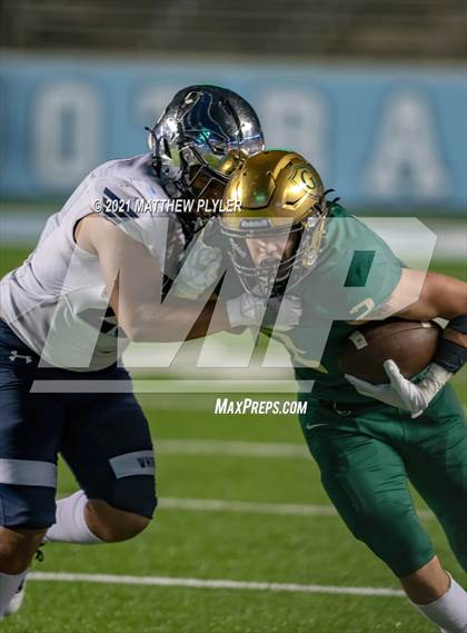 Thumbnail 1 in Cardinal Gibbons vs. Grimsley (1 of 2 - NCHSAA 4A Final - the Game) photogallery.