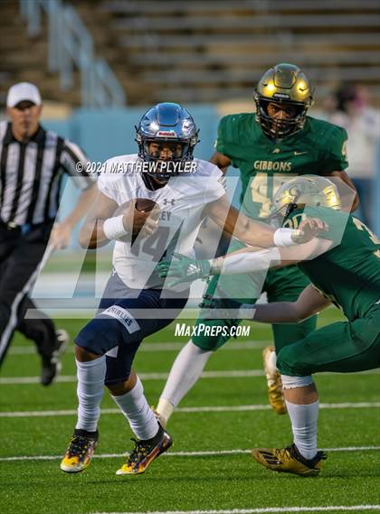 Thumbnail 3 in Cardinal Gibbons vs. Grimsley (1 of 2 - NCHSAA 4A Final - the Game) photogallery.